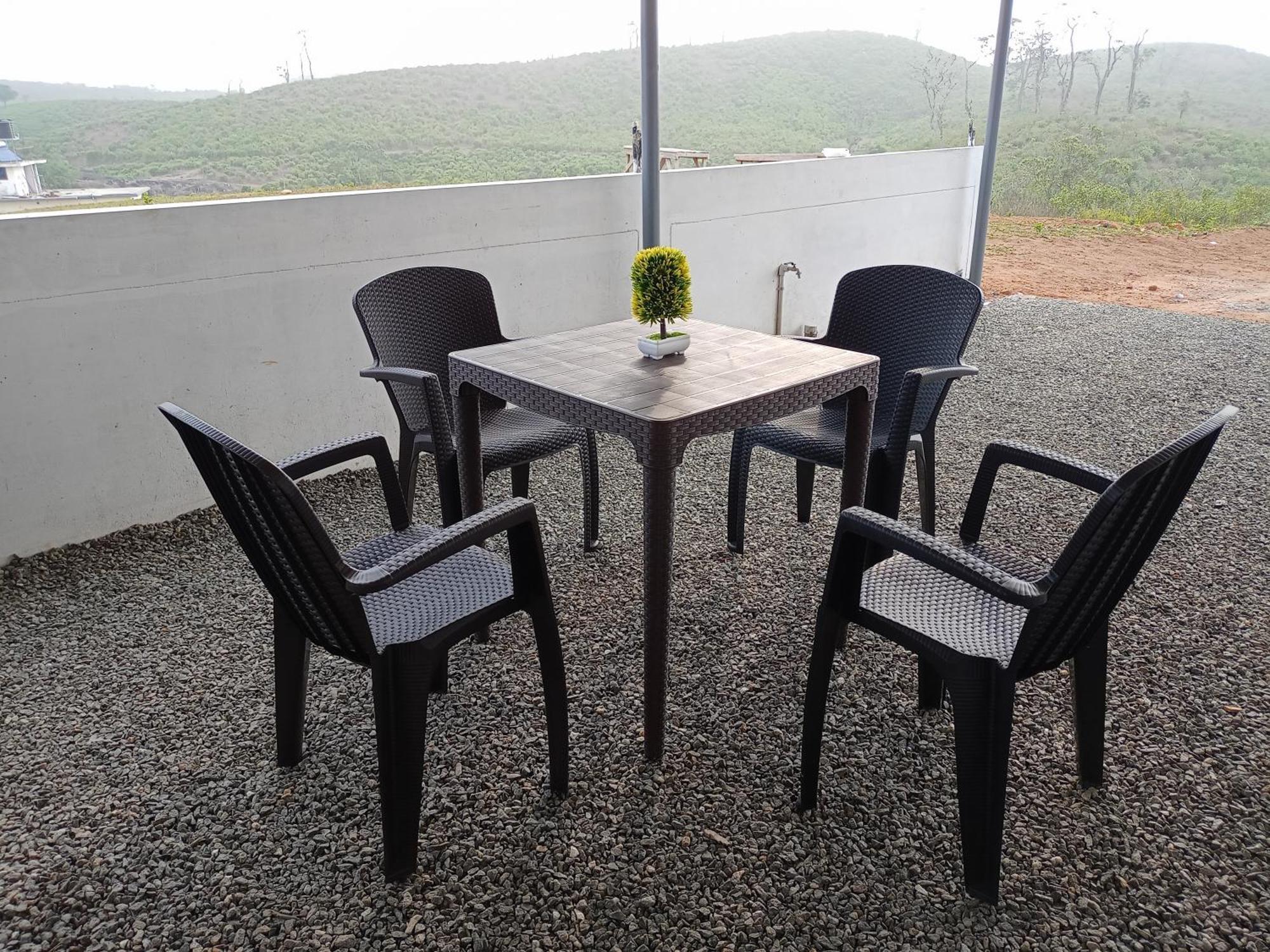 The Celeste Inn Vagamon Bagian luar foto